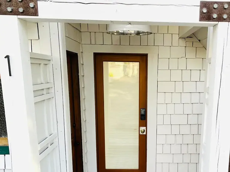 1409 NE Boat St #7 — Photo 4