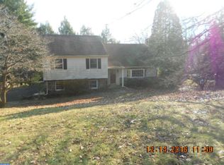 163 Beacon Dr E, Phoenixville, PA 19460