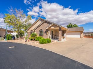 392 N Windsor Dr, Washington, UT 84780