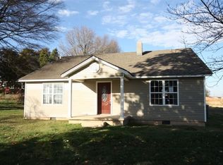 26 Edmond Sorrell Rd, Dyersburg, TN 38024