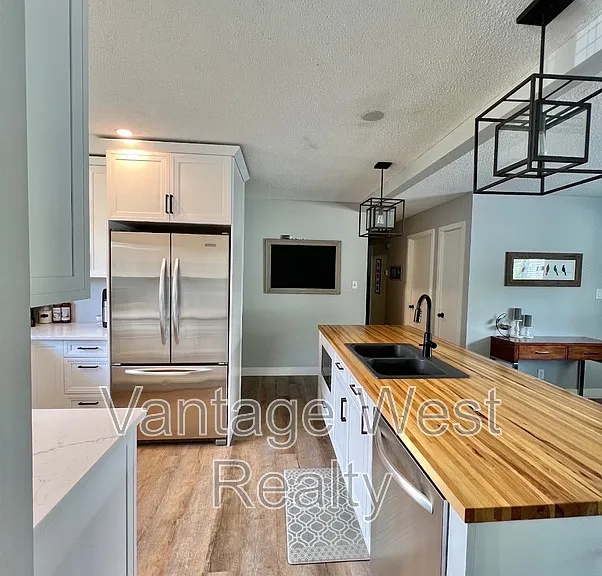 210A Dell Rd — Photo 3