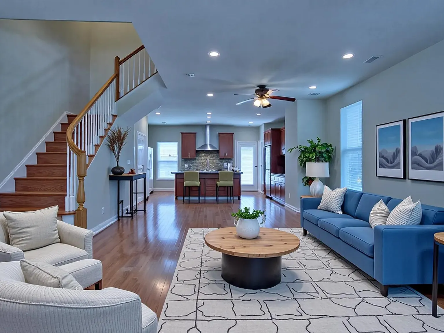 3 bed, 3.0 bath, 2178 sqft, $3,100 — Photo 3
