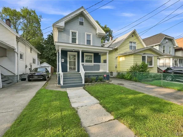 2437 Cleveland Ave, Niagara Falls, NY 14305