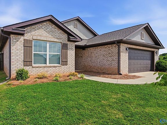 2nd image of 227 Hydra Cir