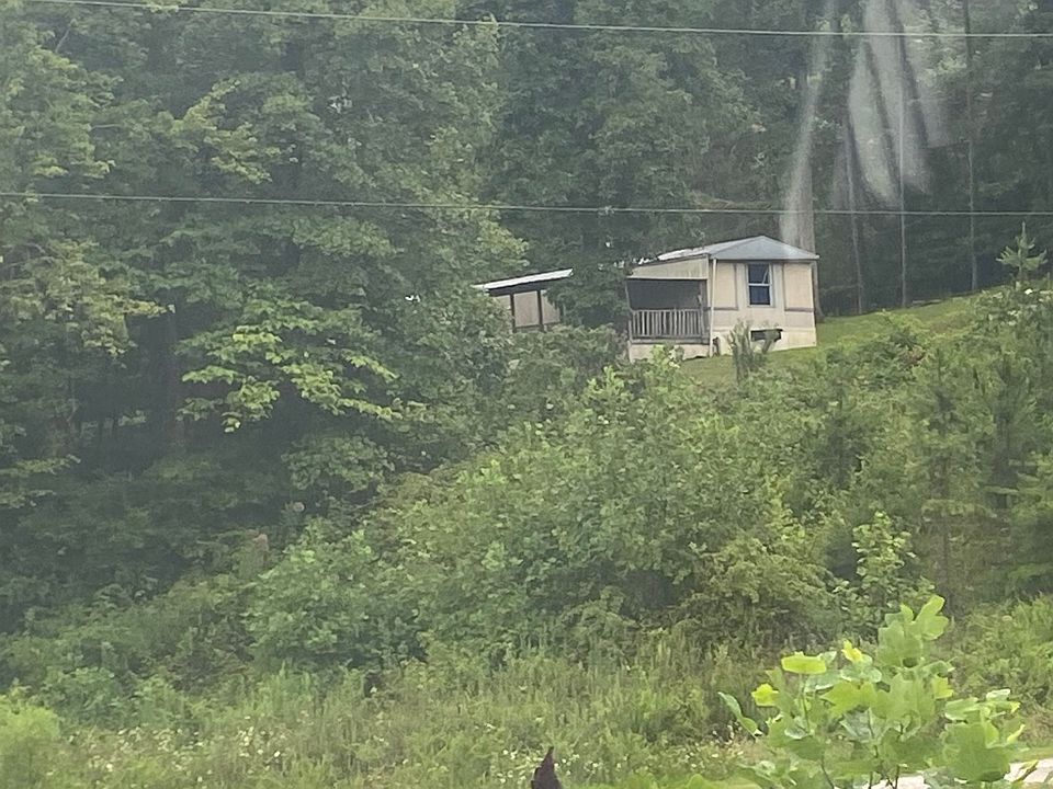 2nd image of 352 Ingram Rd