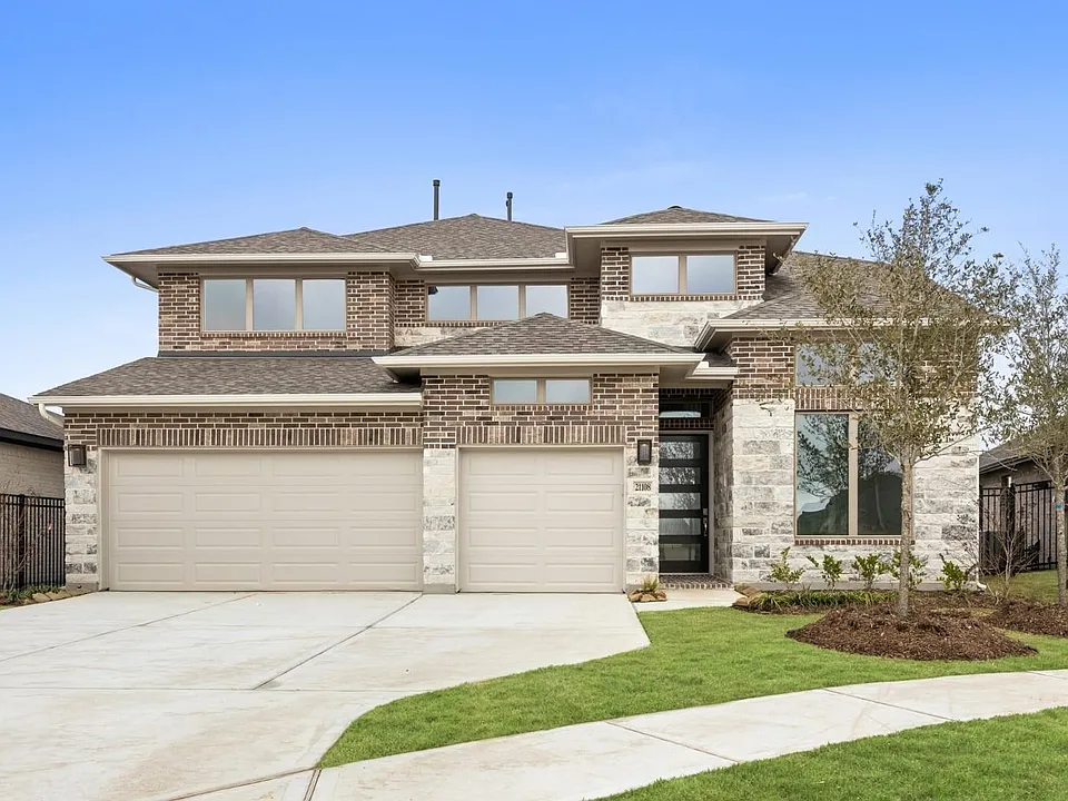 21108 Palm Arbor Dr