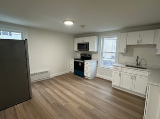 67 Bouvier Ave #2R, Manville, RI 02838