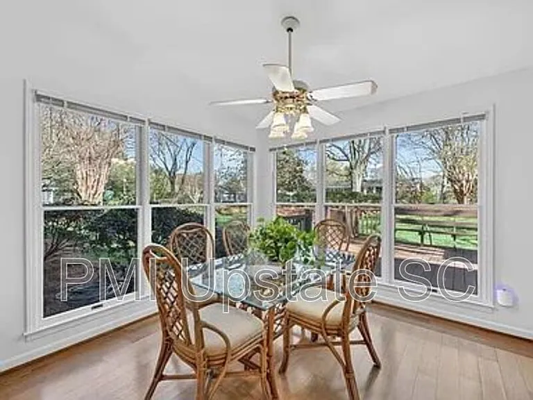 7 Tara Ave — Photo 7