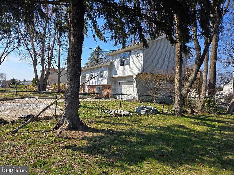 1st image of 11 Hockamick Rd