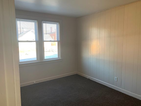 5th image of 211 Scammel St #2
