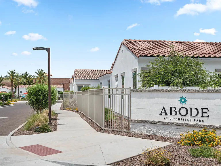 Abode At Litchfield Park — Photo 25
