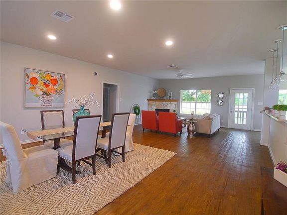4th image of 502 Terrace Canyon Dr