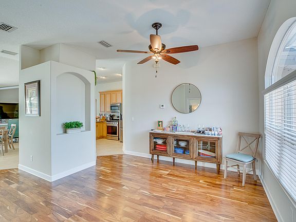 4th image of 5745 Riverboat Circle SW