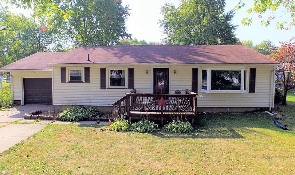 1st image of 340 Towson Dr