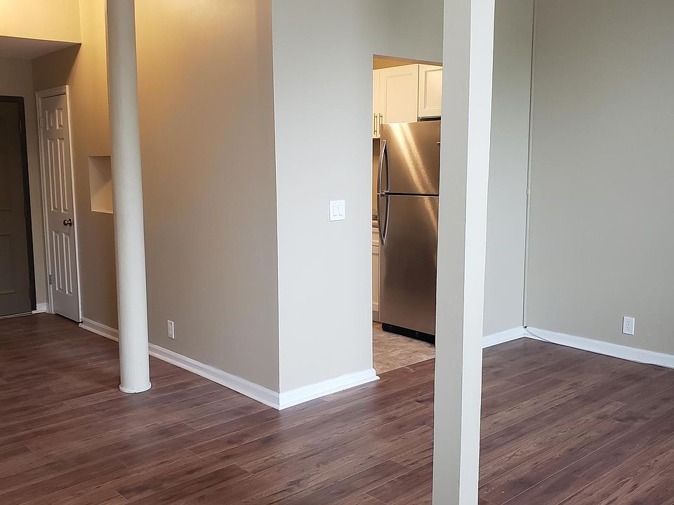 1st image of 3556 Shenandoah Ave APT 203