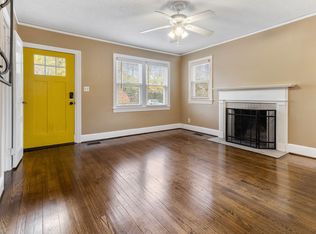 907 W Wendover Ave, Greensboro, NC 27408