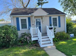 926 16th Ave, Fulton, IL 61252