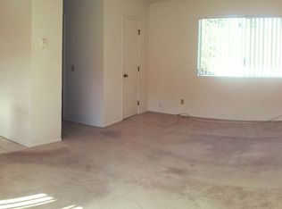 3316 Harding St APT 13, Carlsbad, CA 92008