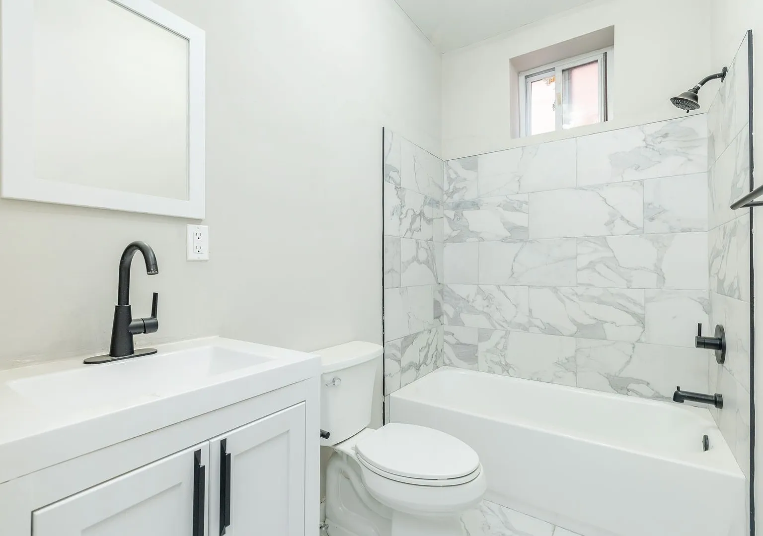 P1 - 1424 W Girard Ave — Photo 3