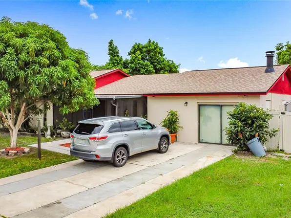 791 Royal Palm Dr, Kissimmee, FL 34743