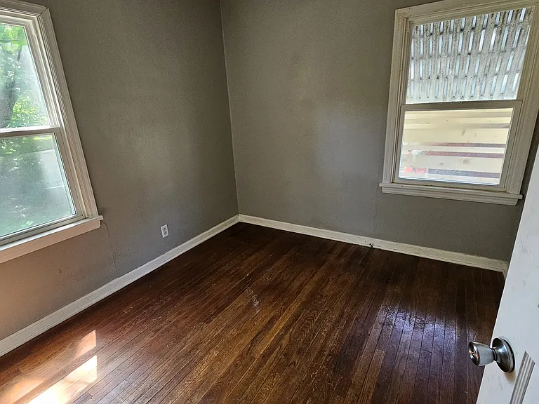 836 SW Frazier Ave — Photo 9