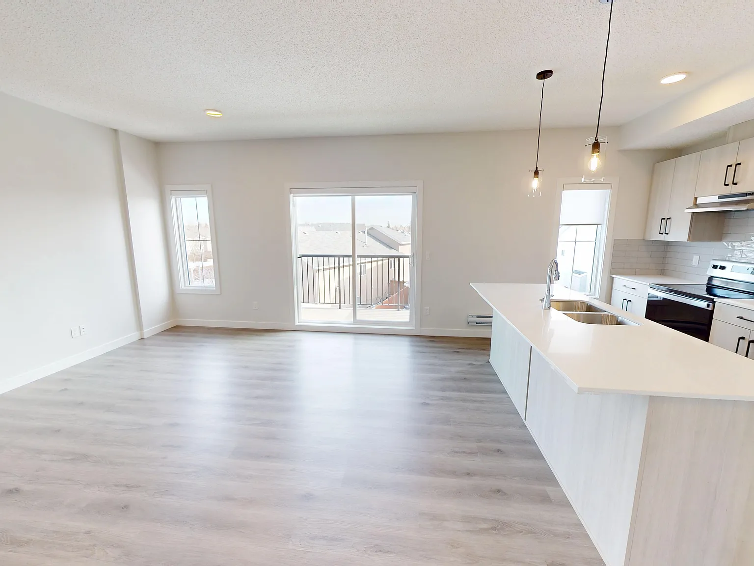 3640 139 Avenue Northwest Edmonton — Photo 3