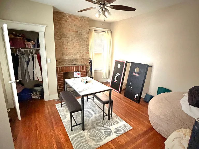 205 Oak St #1 — Photo 7