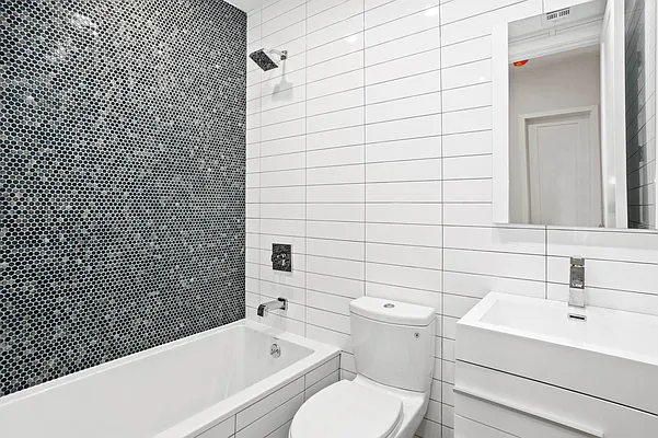 Rented by Douglas Elliman | media 22