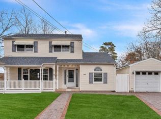 1052 Bell St, Toms River, NJ 08753