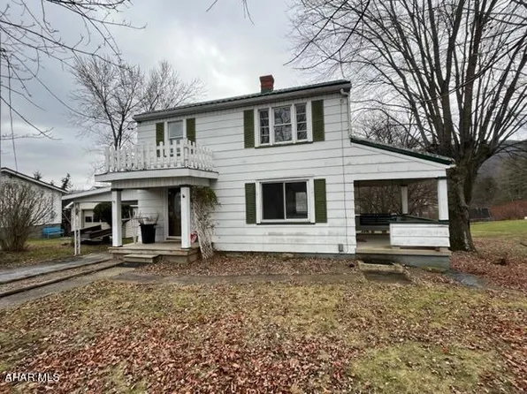 129 Mount Pleasant St, East Freedom, PA 16637