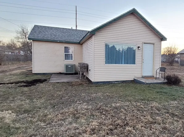 1410 W FRONT ST, North Platte, NE 69101