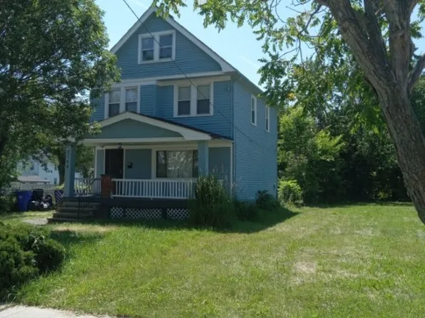 3198 E 118th St, Cleveland, OH 44120