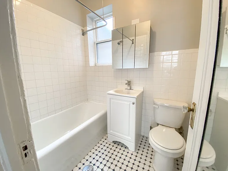 536 W. Grant Pl. — Photo 7