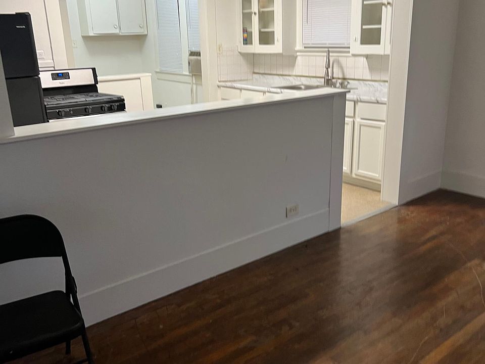 2nd image of 342 Gulf St