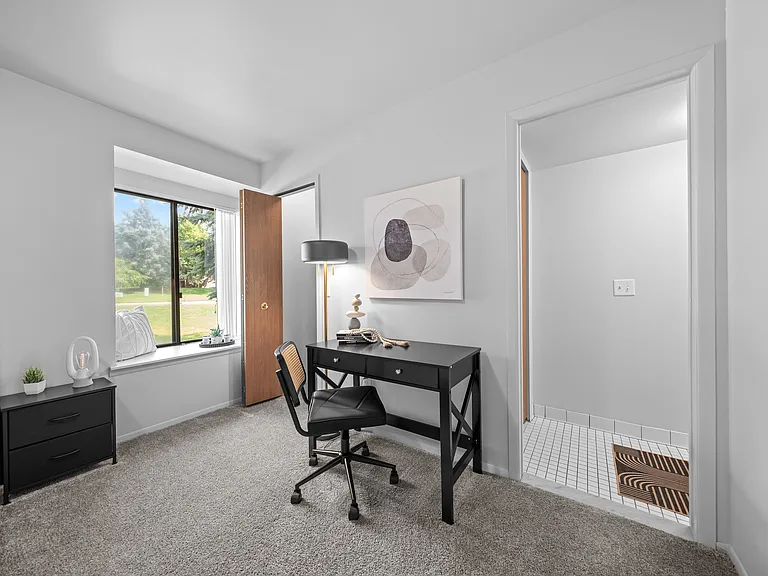 Office space in 2 bedroom apartments in Kalamazoo