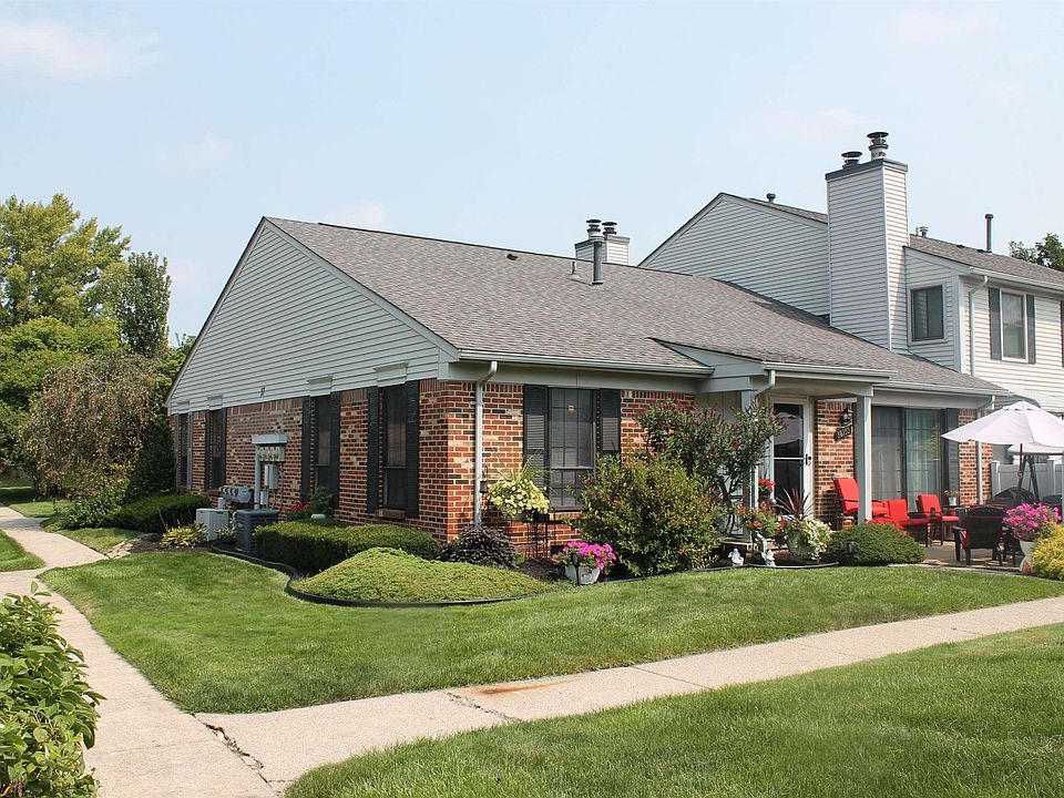 1st image of 38955 Golfview Dr E