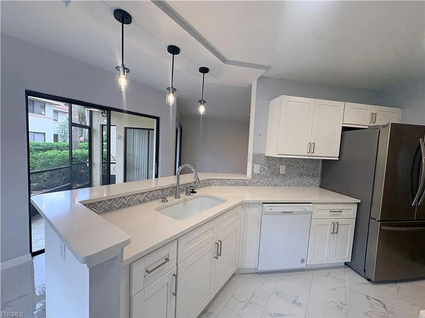 Naples Condo for Rent! — Photo 3