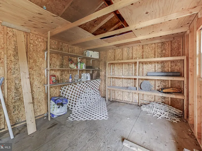 9217 Briarchip St — Photo 42
