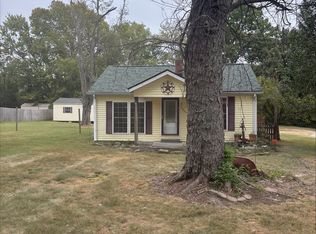 2387 Old Greenbrier Pike, Greenbrier, TN 37073