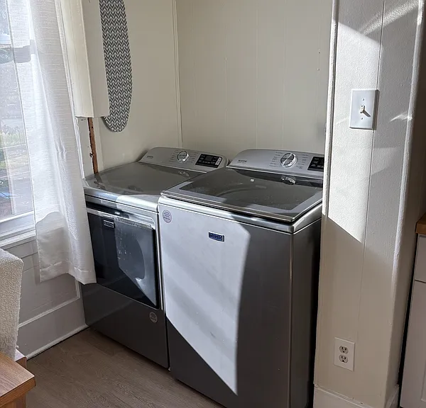 929 Broadway #2 — Photo 3