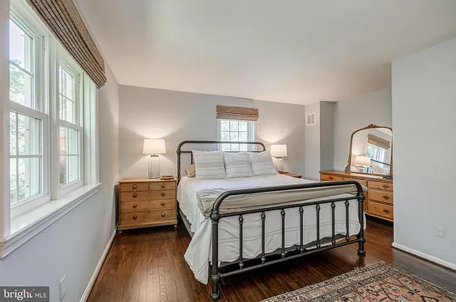 6679 Hillandale Rd — Photo 16