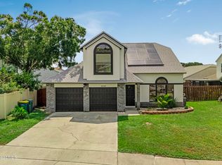 2333 Meadow Cove Blvd, Melbourne, FL 32935