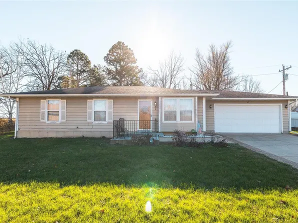 607 Celia St, Saint James, MO 65559