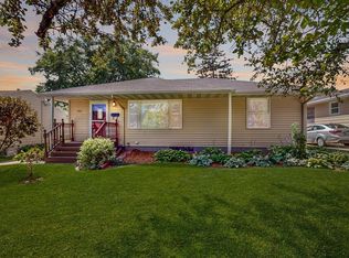 913 17th Ave NE, Rochester, MN 55906