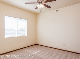 1827 34th Ave SW UNIT 5, Altoona, IA 50009