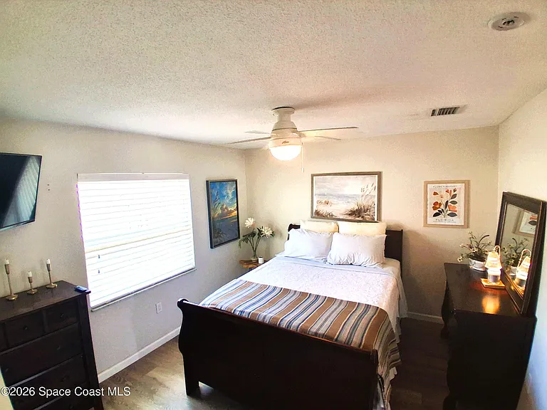 300 Monroe Ave #21 — Photo 12