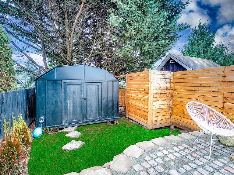 6626 NE Pine St — Photo 5