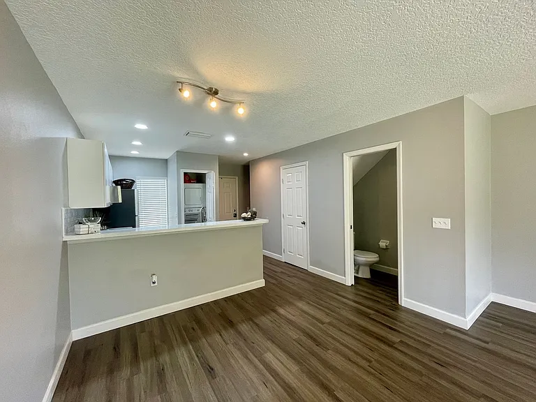 Village Park Townhomes | 2 & 3 Bedroom Apartments in Lady Lake, FL — Photo 48