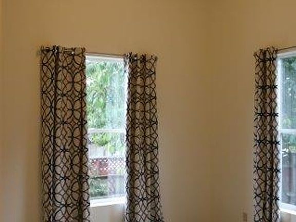 5th image of 1021 E St #C