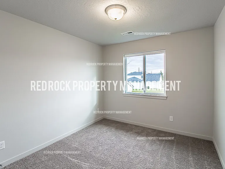 319 S Woodlawn Ln #1 — Photo 11